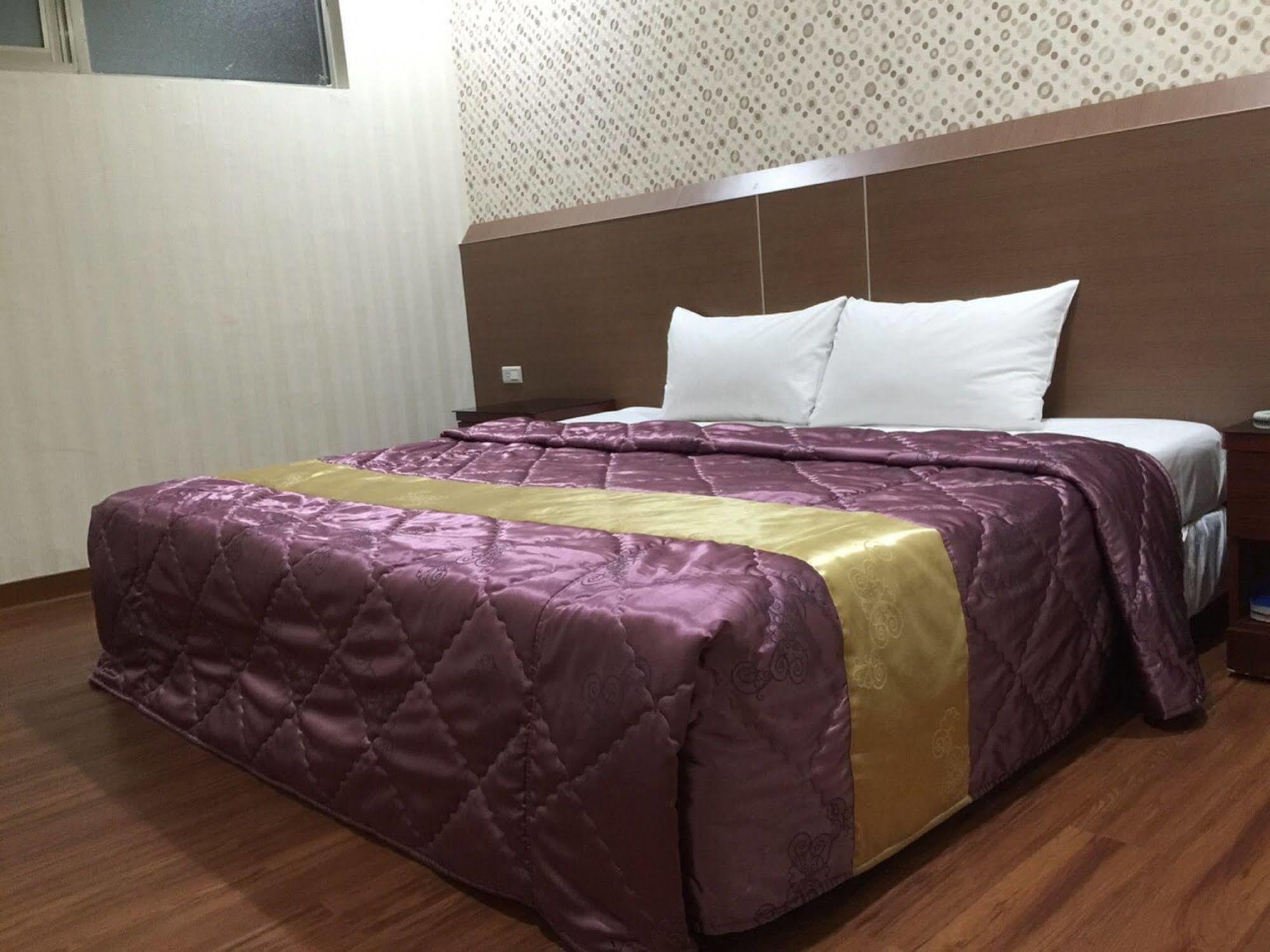 Li Duo Hotel Tainan Dış mekan fotoğraf